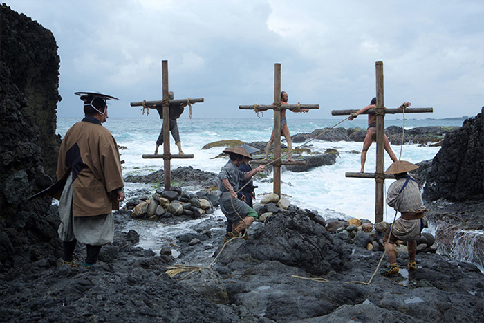 To keep one’s faith as a Christian in 1600s Japan requires sacrificing one’s life. The believers who chose God over their life are crucified.